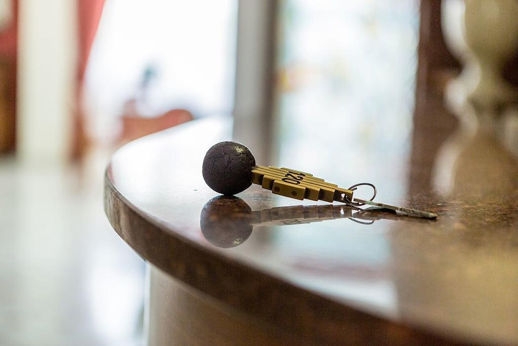 Hotel Vittoria فاستو المظهر الخارجي الصورة